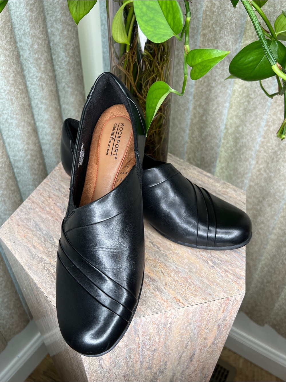 Rockport Cobb Hill Black Leather Women’s-Style Slip-On Loafers comfort 8.5 W